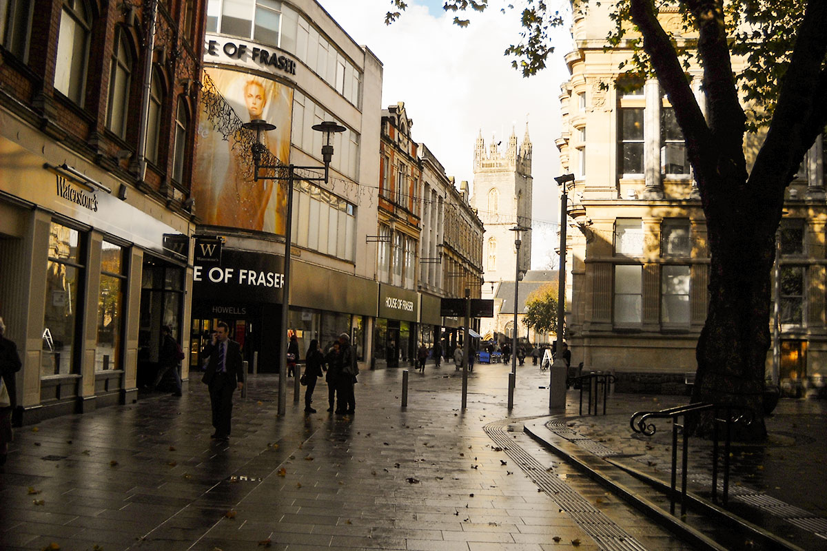 Cardiff Seyahat Rehberi